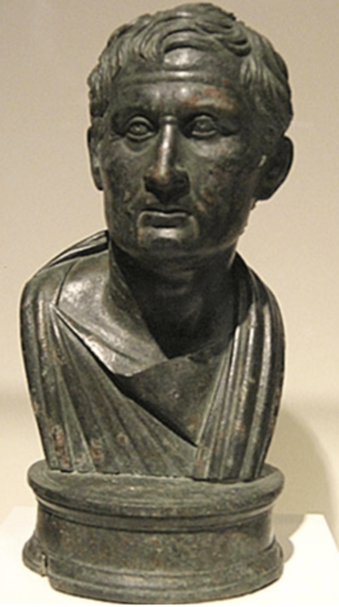 <p>Name inscribed to identify as him. bronze Roman copy. Malibu, Getty Museum. patina on the bronze makes it look old and collectors eat that shit up</p>
