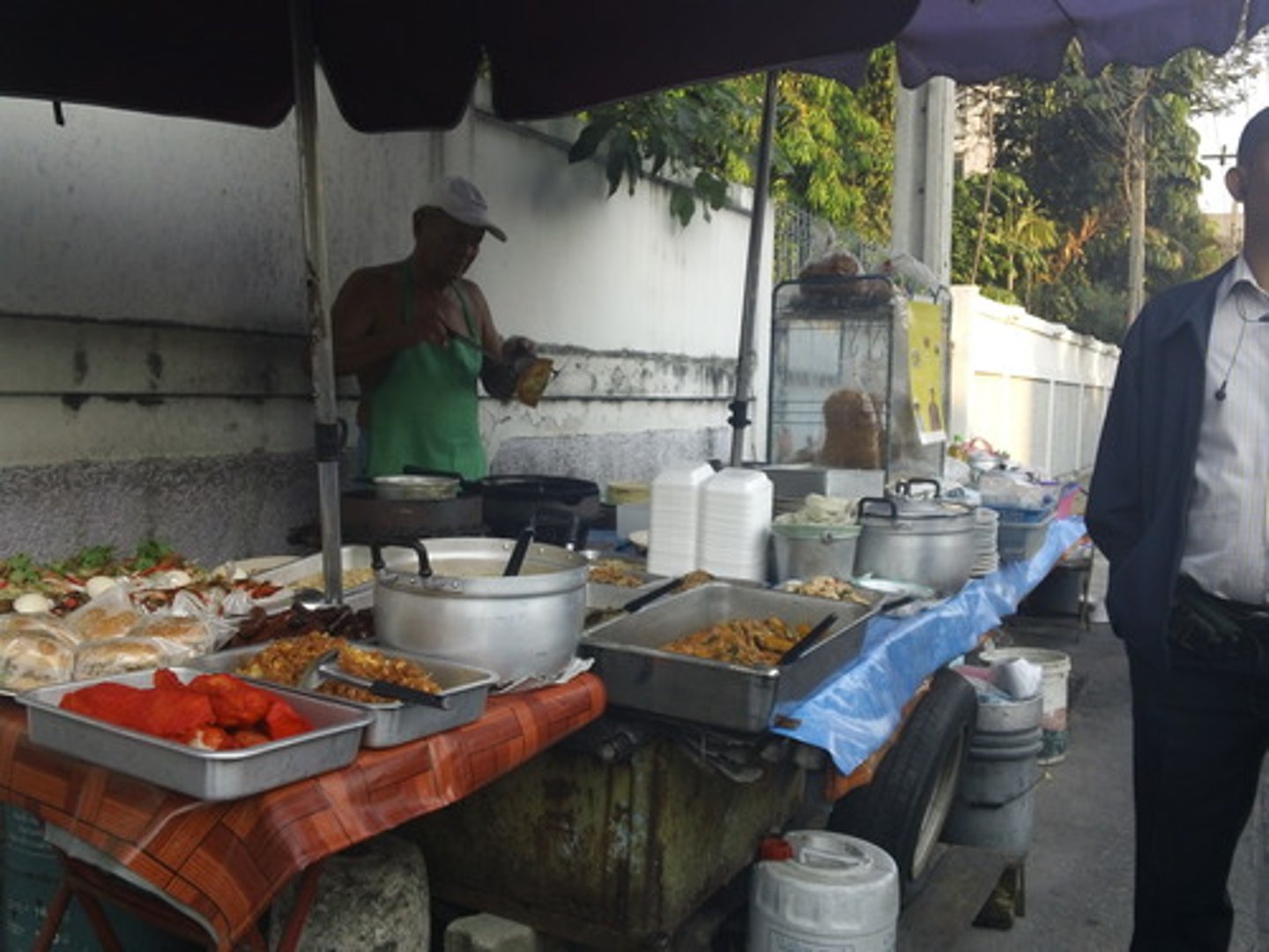 <p>Street vendor </p>