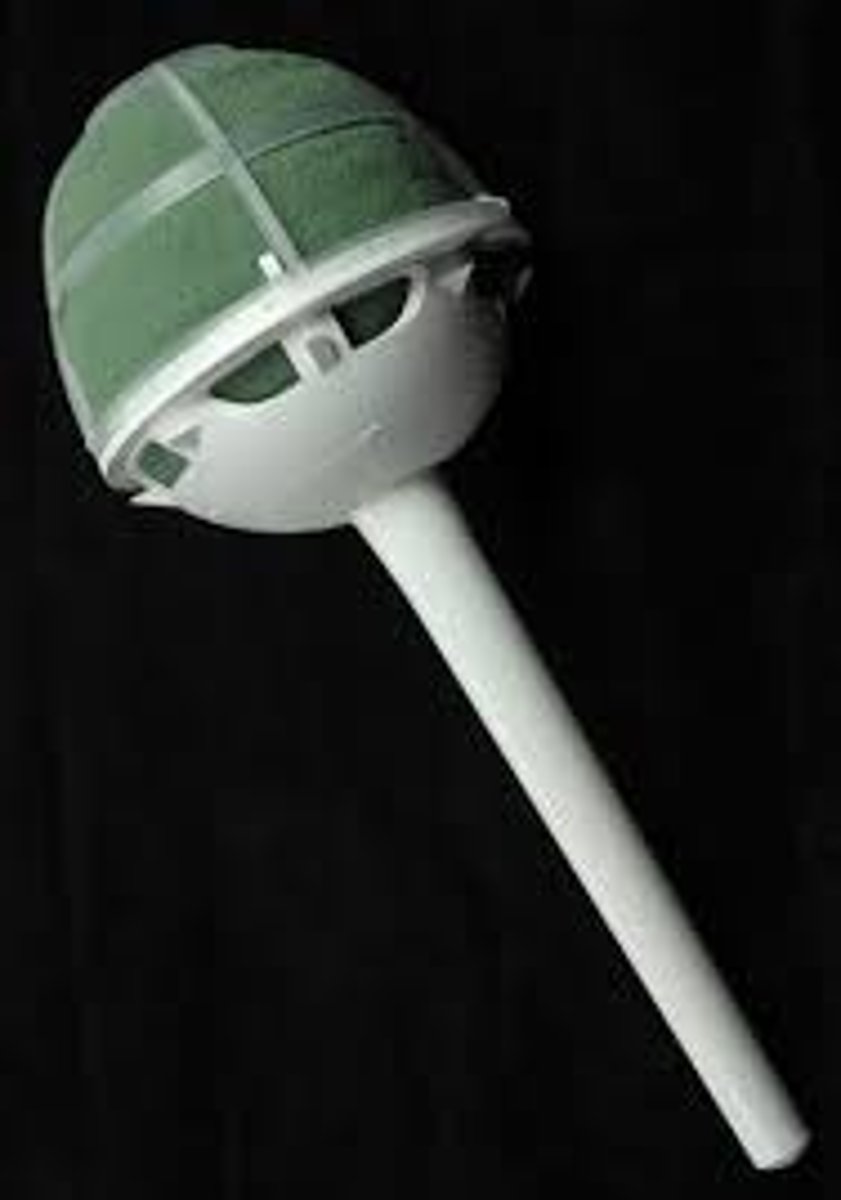 <p>Silver piece holding the flowers. A Nosegay is a small bouquet that dates back to Victorian times.</p>