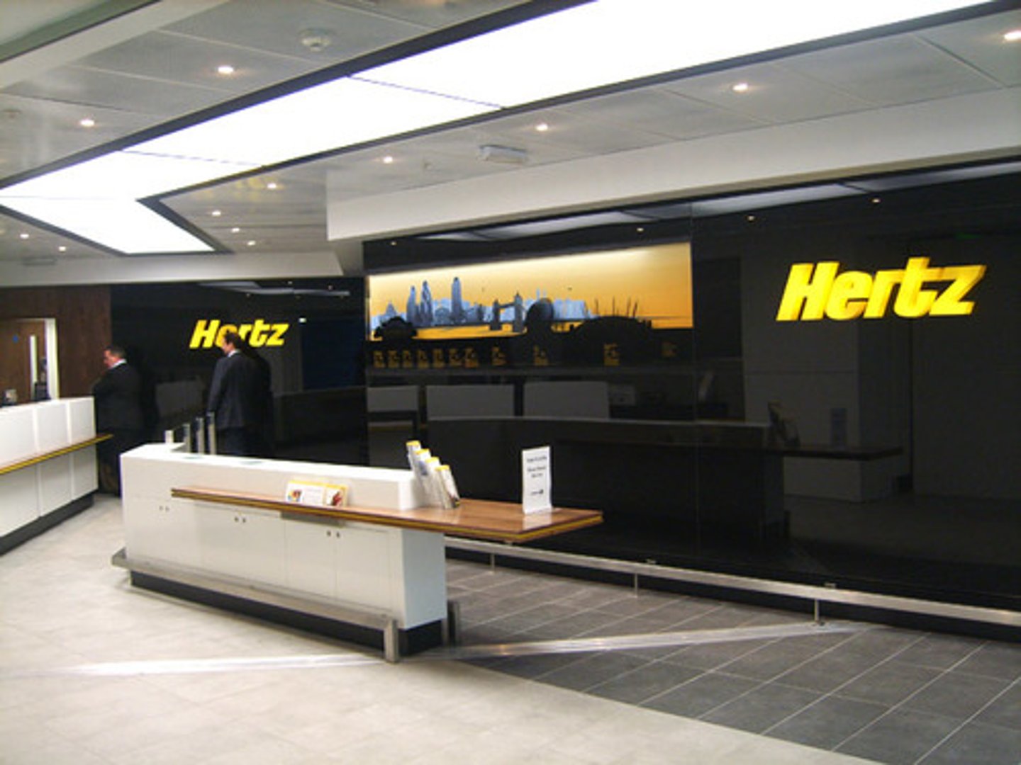 <p>car rental agency</p>
