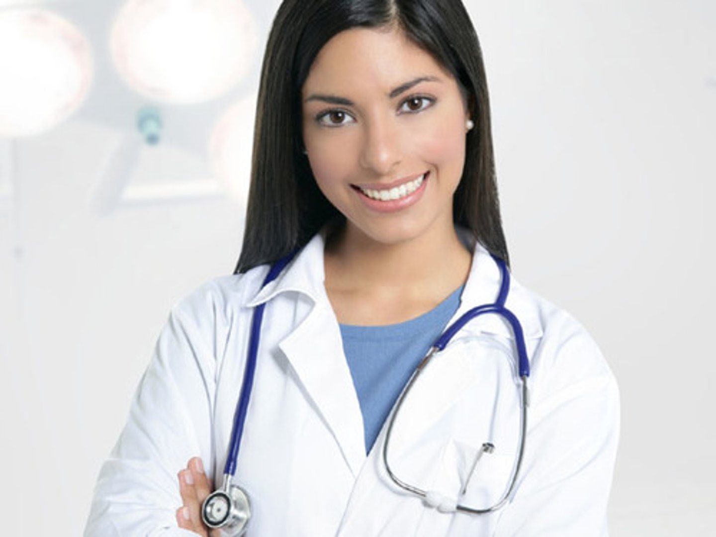 <p>A(n) ______ is someone who is legally licensed to perform medical treatments without supervision.</p>