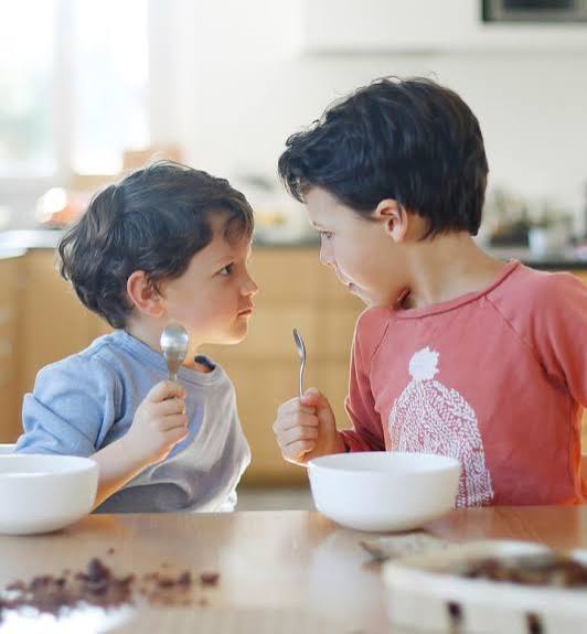 <p>Il a dit</p><p>Il a dit la vérité à sa sœur</p>