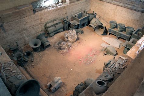 <p>Tomb of Lady Fu Hao</p>