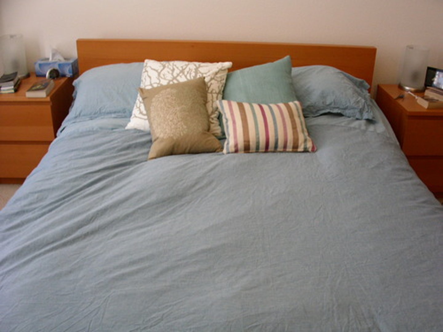 <p>a bed</p>