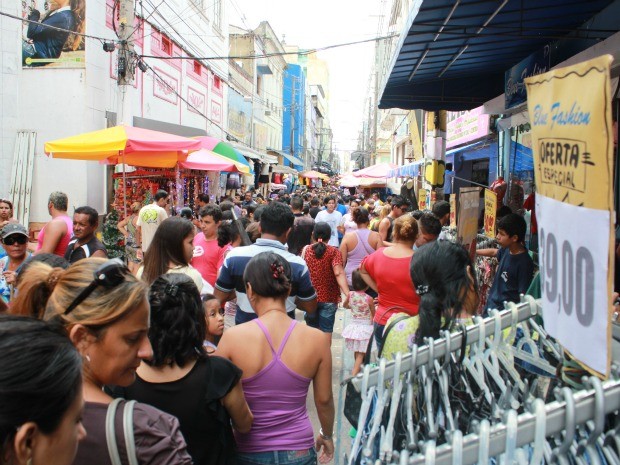 <p>lotado</p>