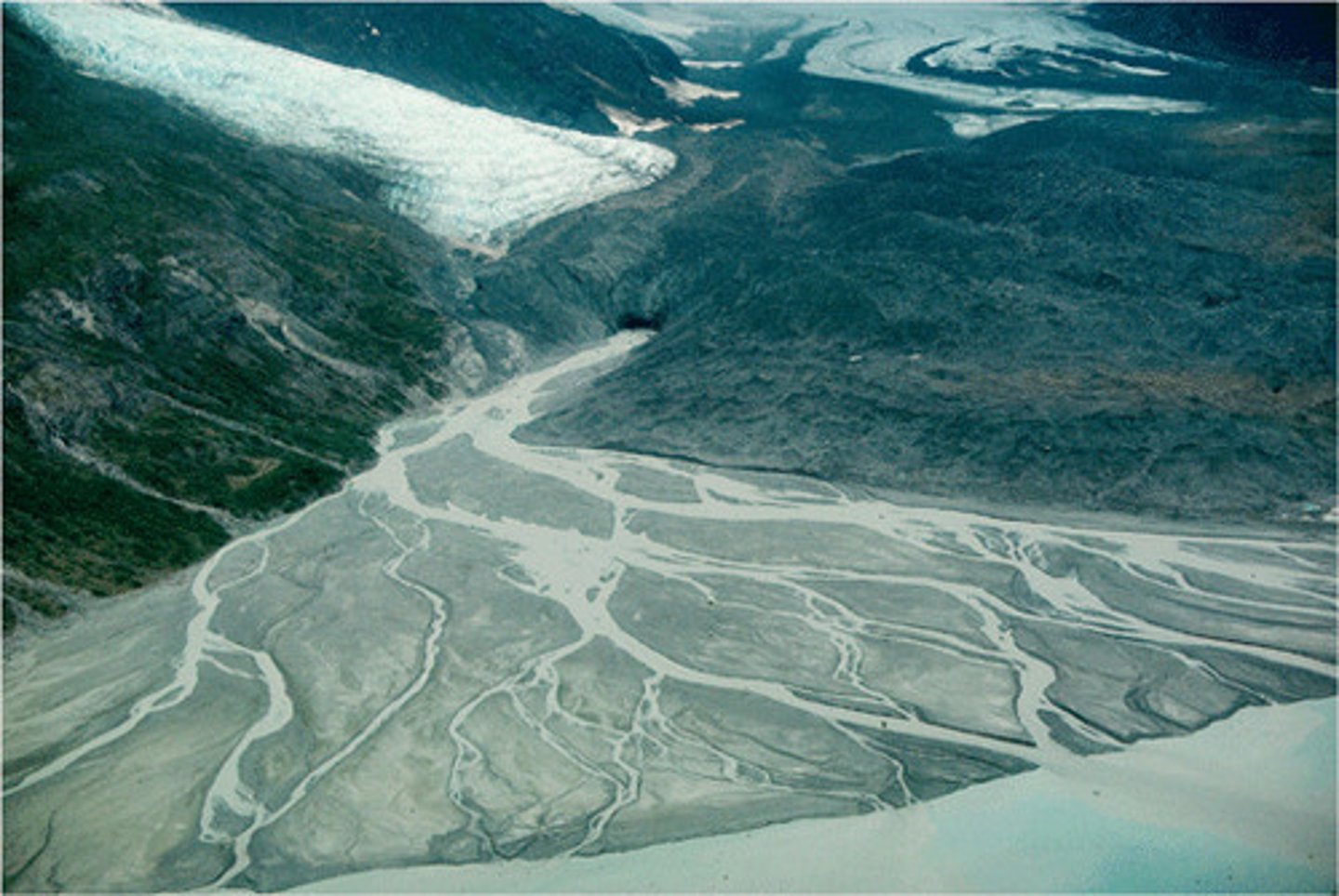 <p>Area in front of a glacier in which melt water from the glacier has carried & deposited an abundance of sorted material.</p>