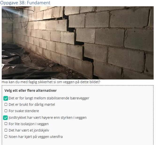 <ul><li><p>Det er for langt mellom stabiliserende bærevegger</p></li><li><p>Jordtrykket har vært høyere enn styrken i veggen</p></li></ul><p></p>