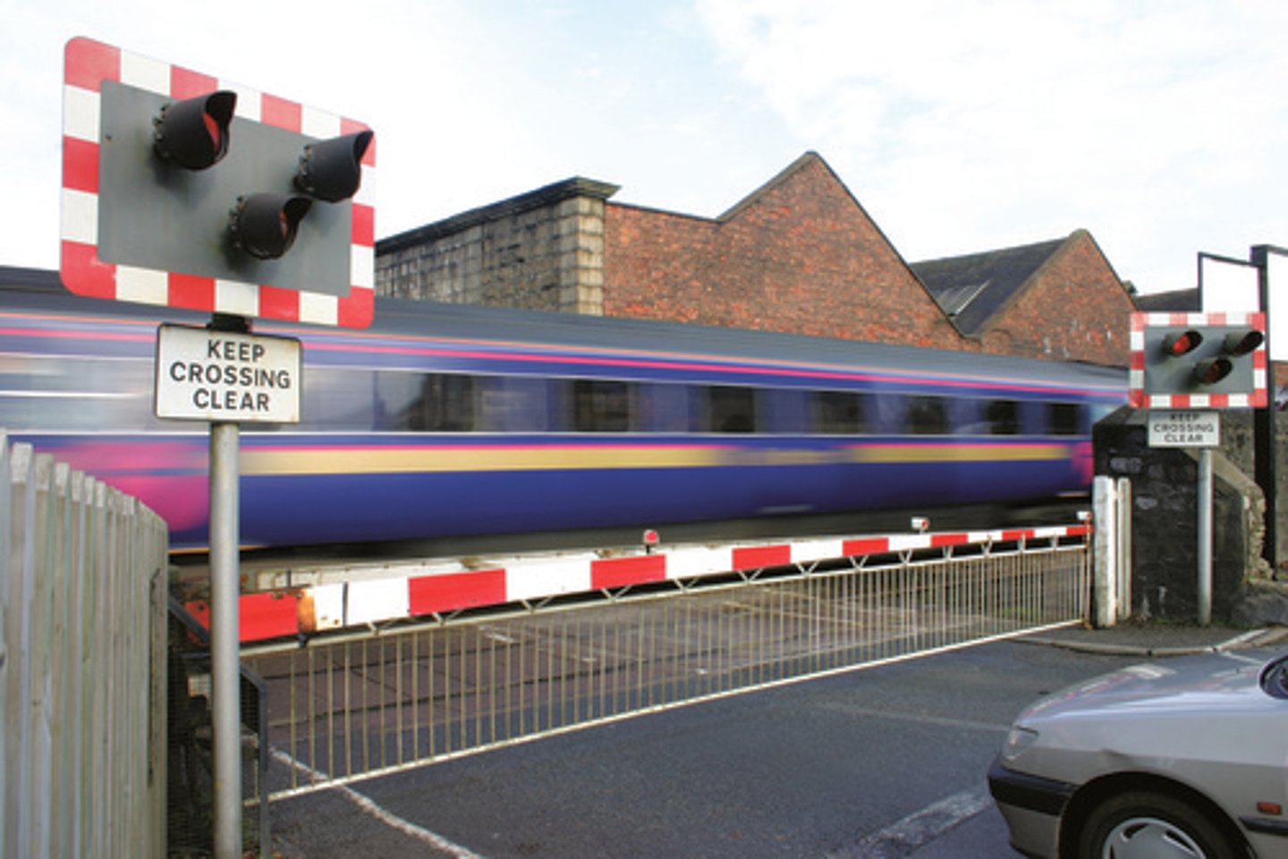 <p>level crossing</p>
