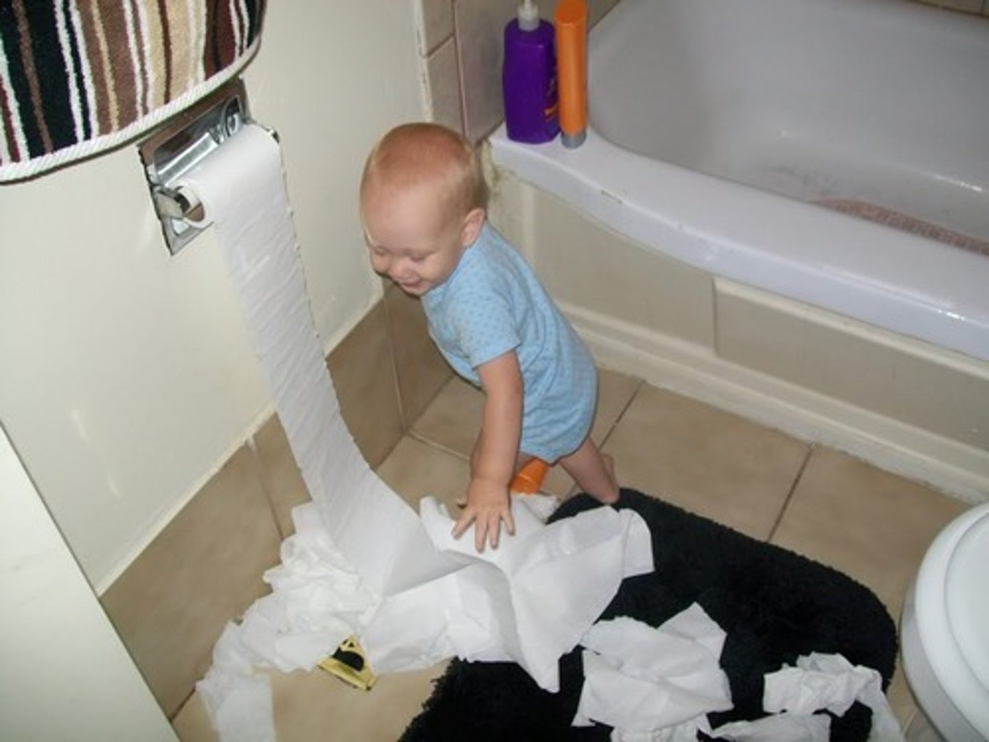 <p>naughty, mischievous</p>
