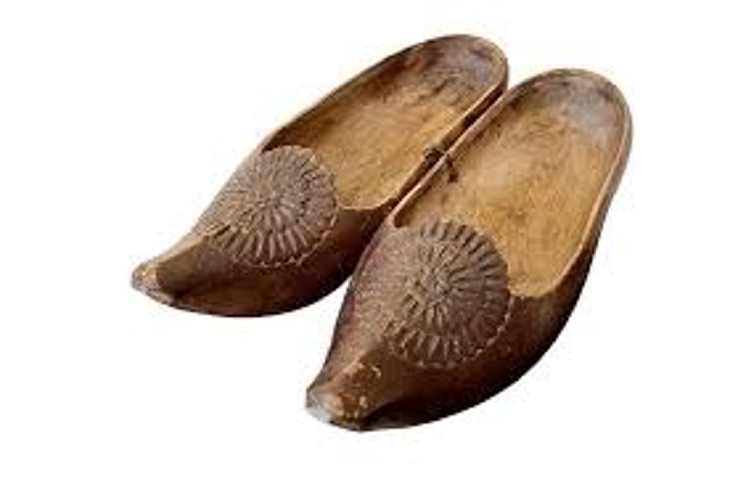 <p>? (clogs, hooves)</p>