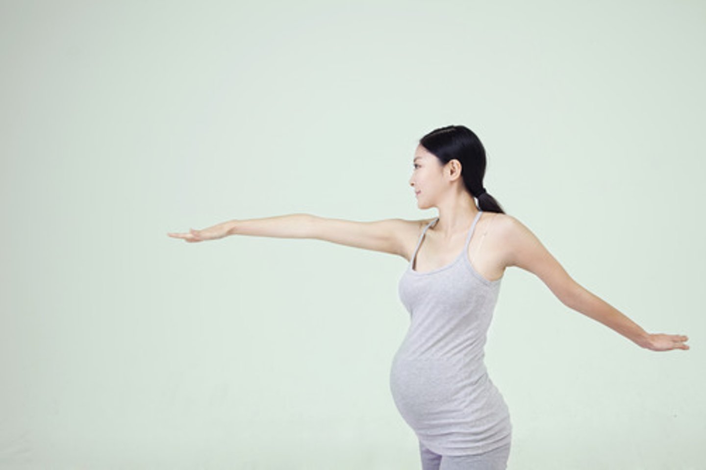 <p>Development that occurs inside the female, allowing the offspring to gain nutrients and vital substances from the mother through a placenta</p>
