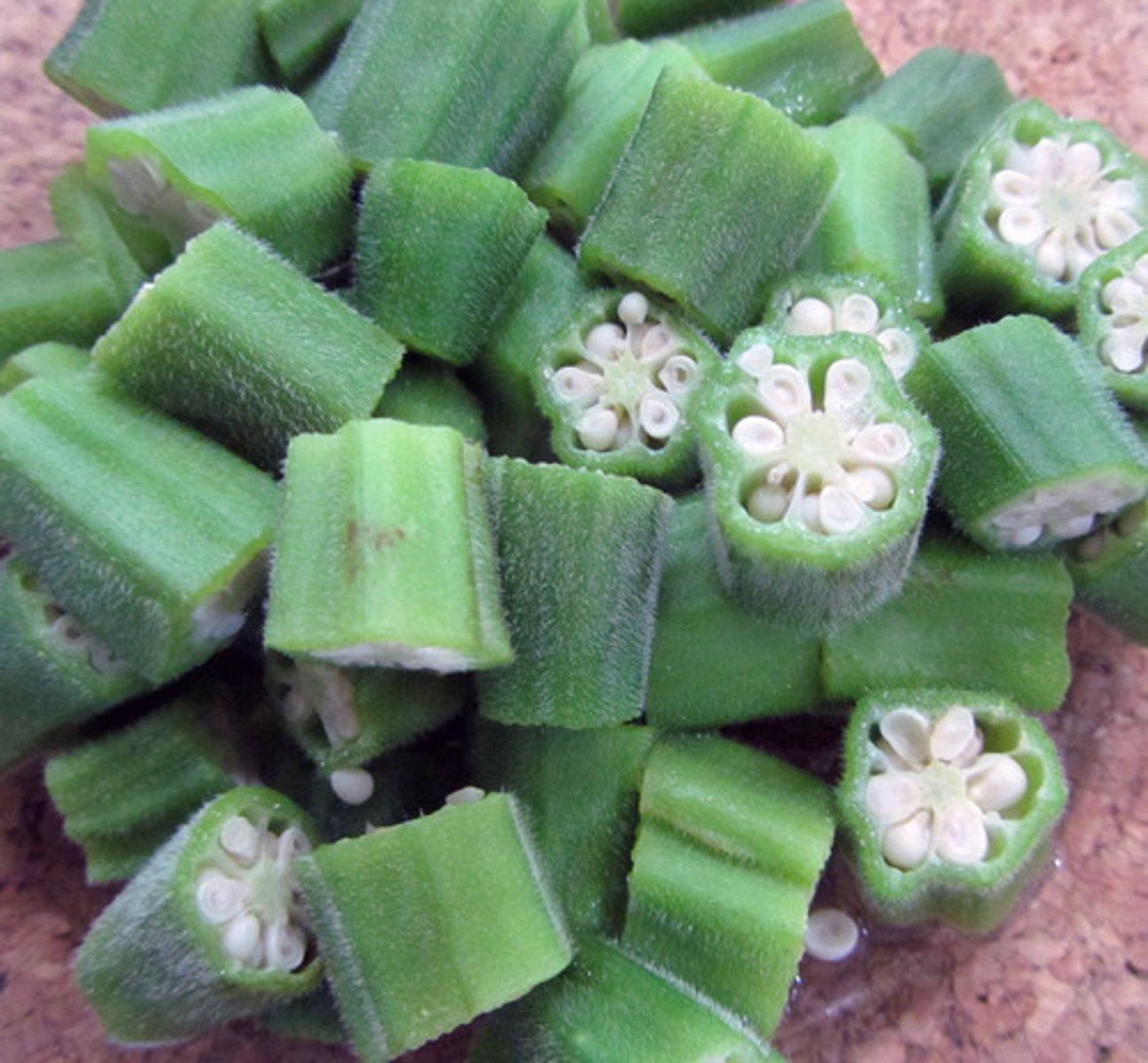 <p>Bhindi (Bhendi)</p>