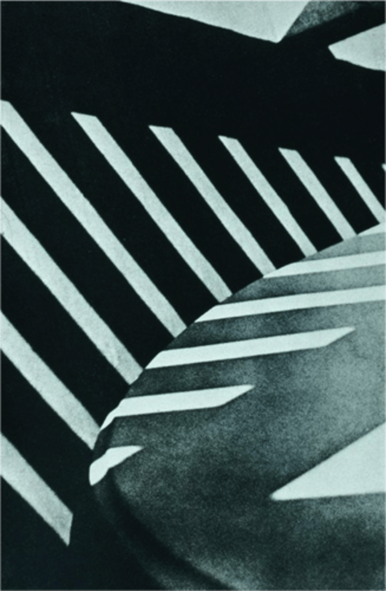 <p><span>Modernist photography</span></p><p>He changes the frame</p><p>Makes us look down to change perspective</p><p>By shifting down, we see an abstract comp</p><p>This makes the cool view of a normal thing</p><p>It is a image of a normal poarch</p>
