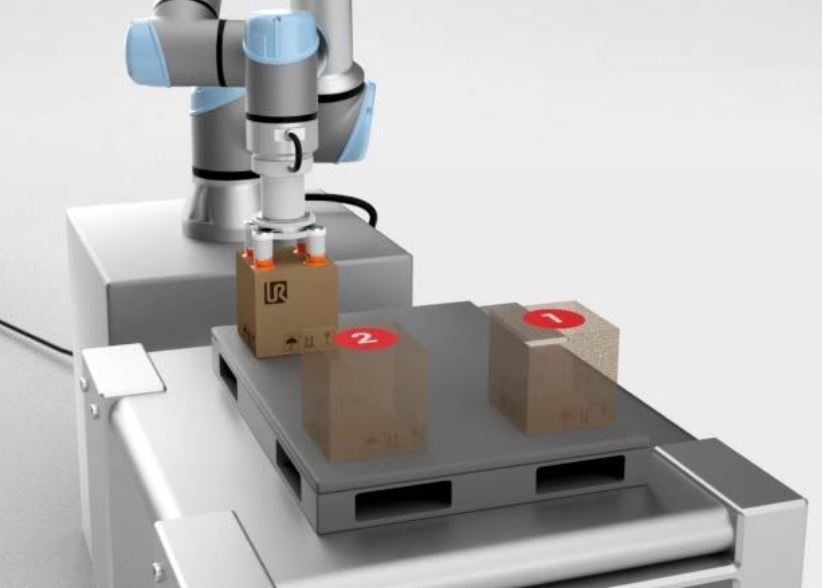 <p>When palletizing a pattern on the UR robot you need to teach the robot.....</p>