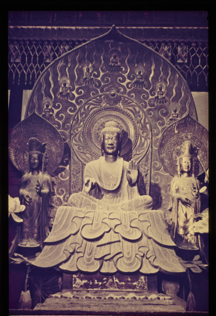<p>Budda statue that depicts him reclining posture posture, showing that he has attained the final form of liberation.</p>