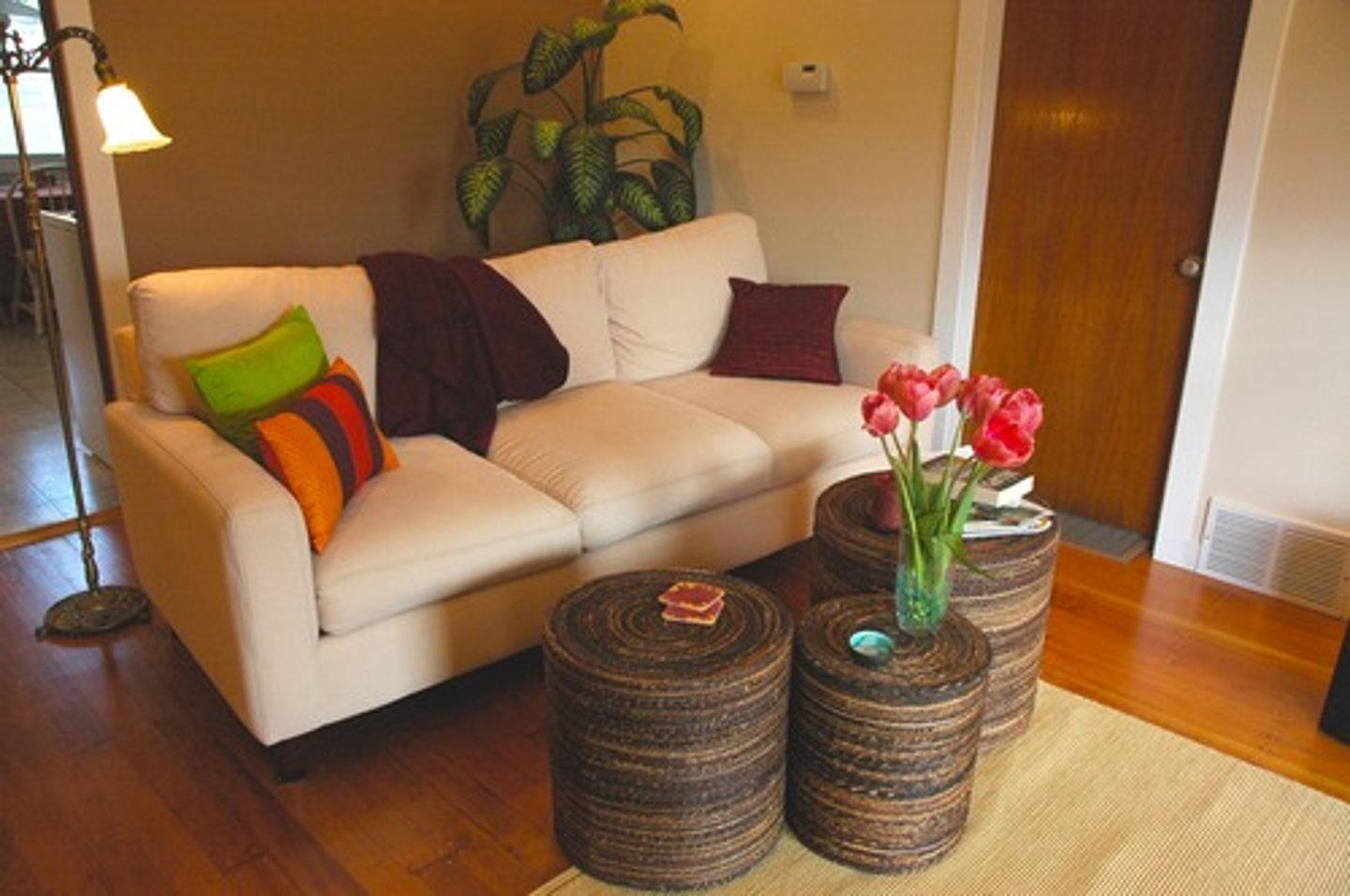 <p>furnished</p>