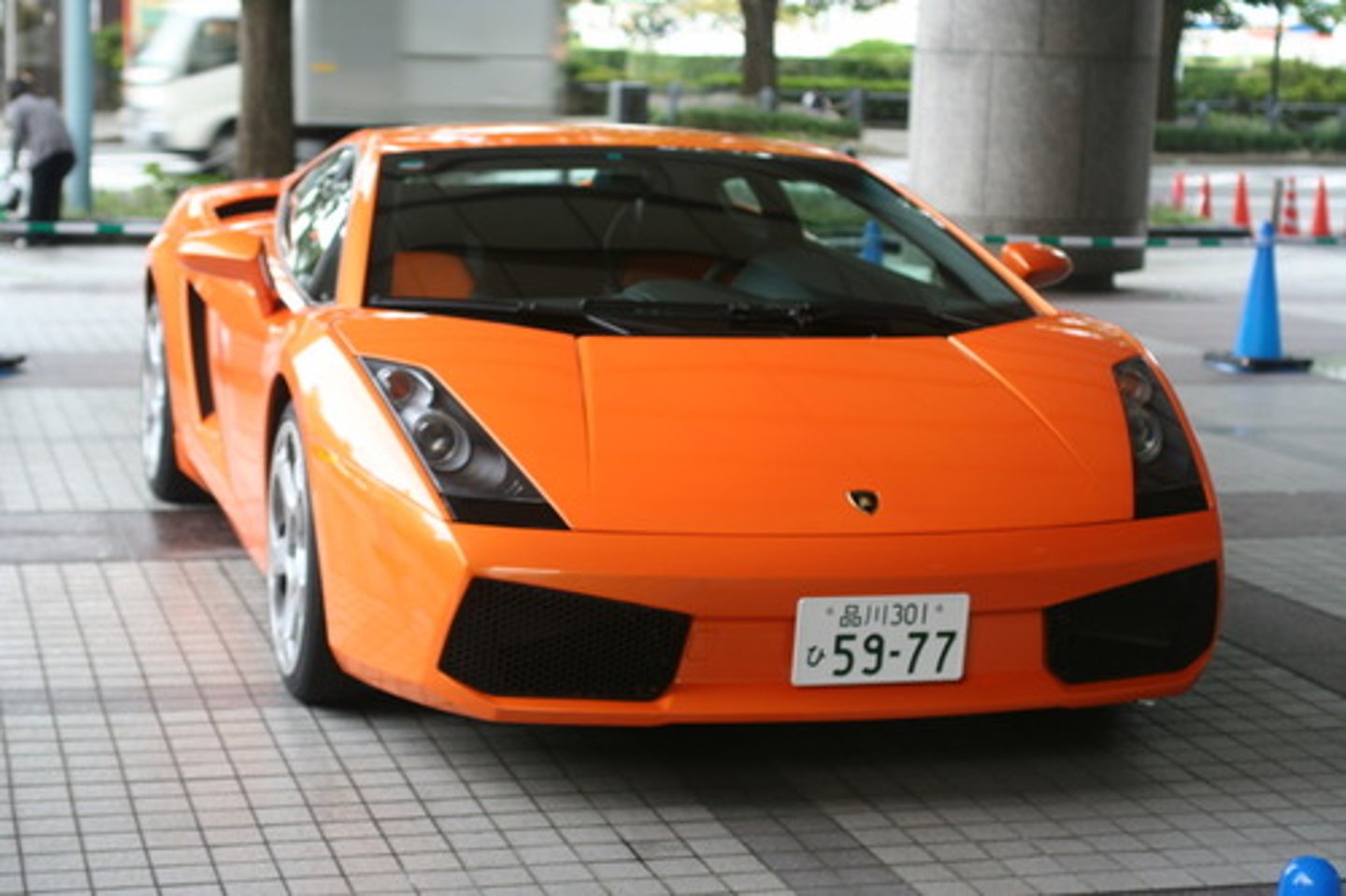 <p>to want</p>