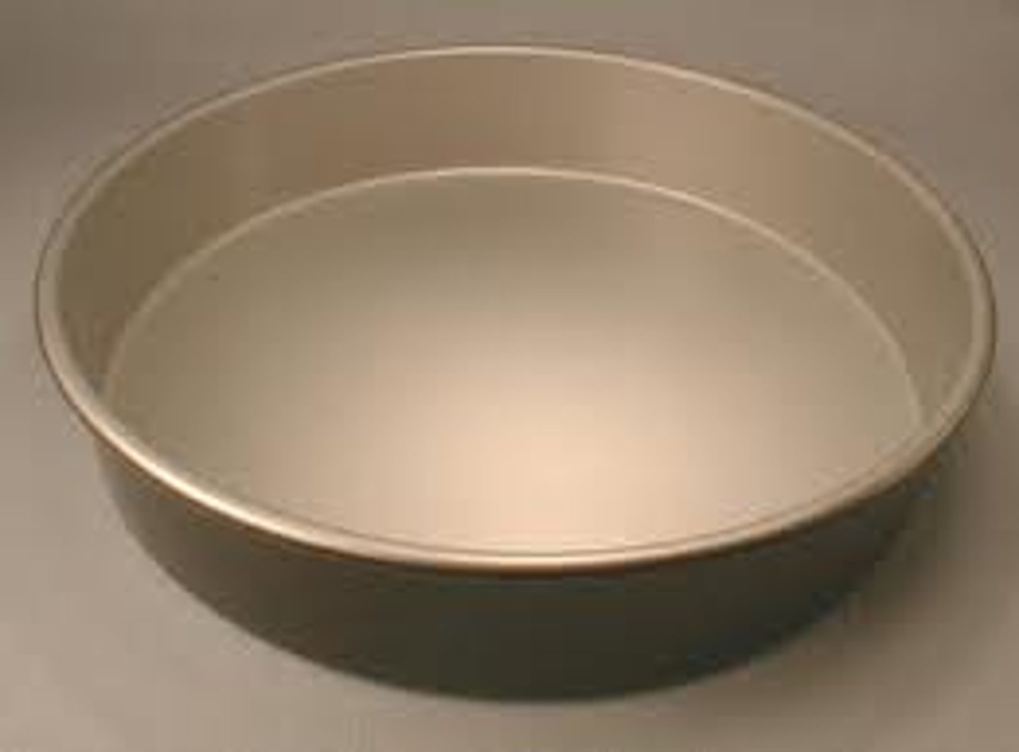 <p>Baking pans with straight sides. They are available in a variety of sizes and shapes including round, rectangular, square, and specialty (such as heartshaped).</p>