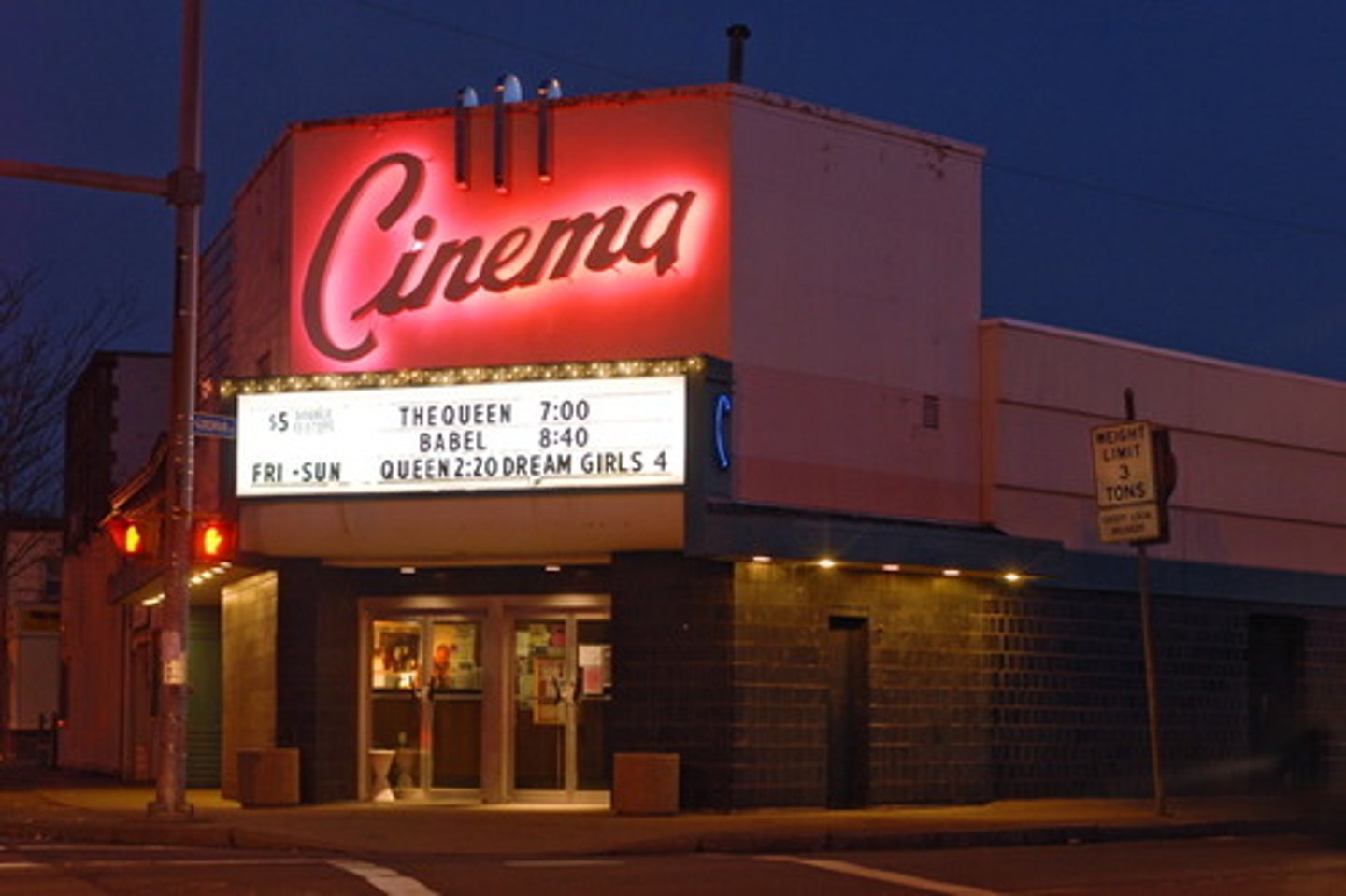 <p>to go to the movies</p>