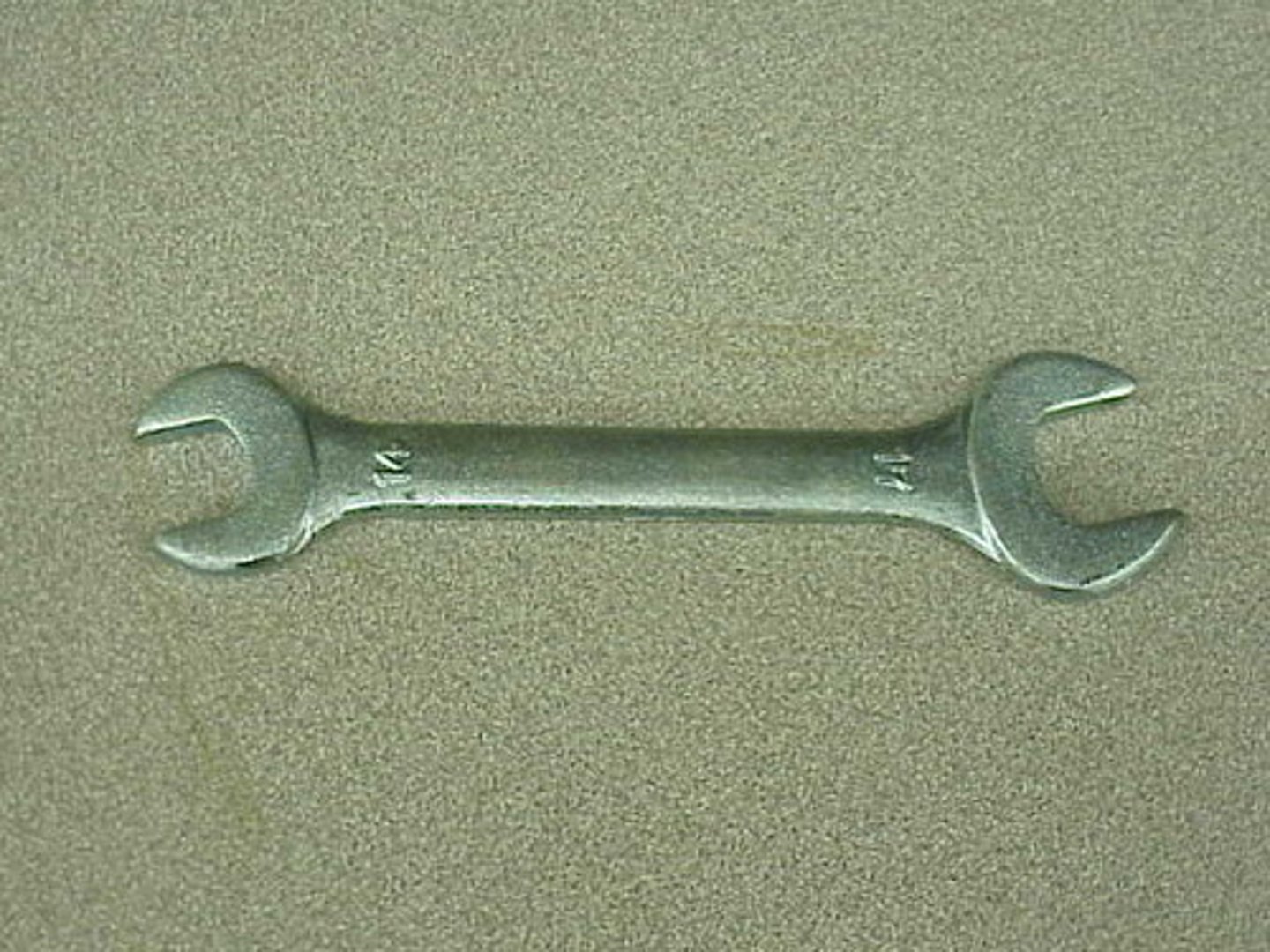 <p>turning square head nuts and bolts</p>