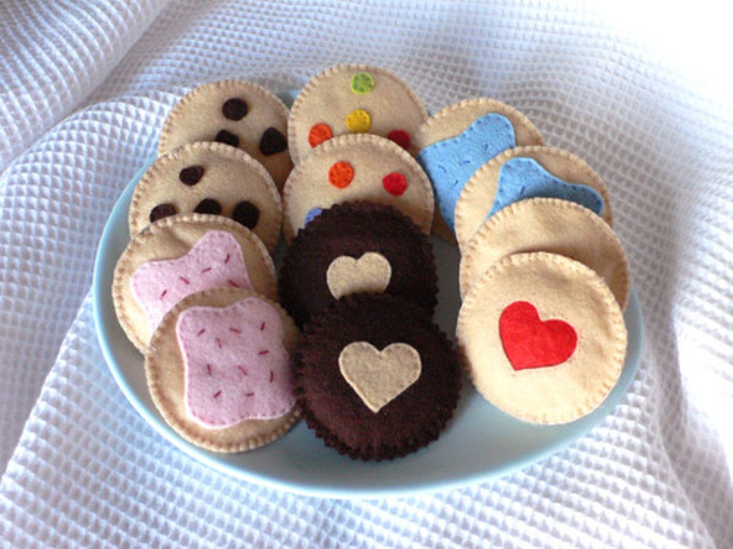 <p>macaron cookies</p>