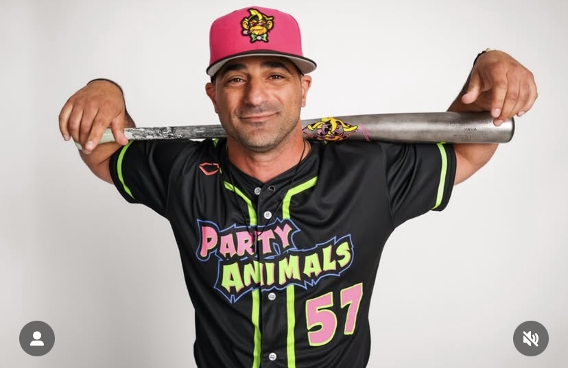 <h2 id="57coach">57, Coach</h2>