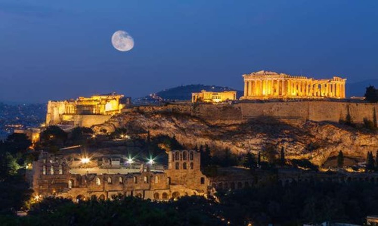 <p>Iconic temple in Athens, symbolizing wealth and power.</p>