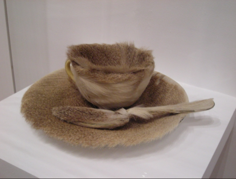 <p><strong>Object (Le Dejeuner en fourrure)</strong> Form</p>