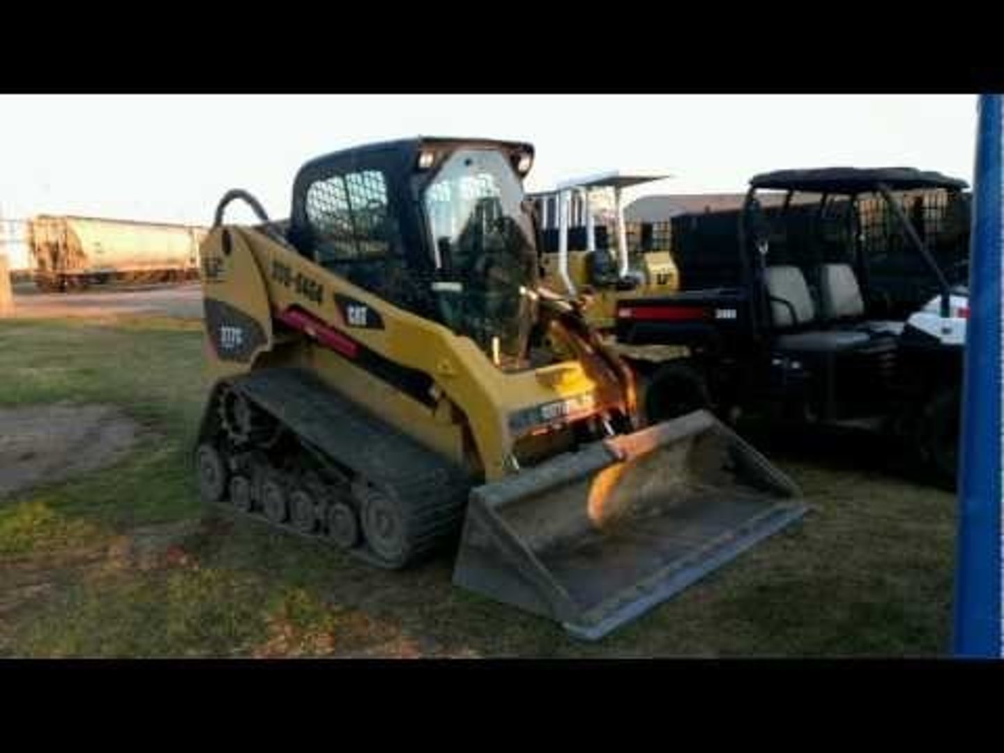 <p>Human-made resources (machinery and equipment) used to produce goods and services;</p>