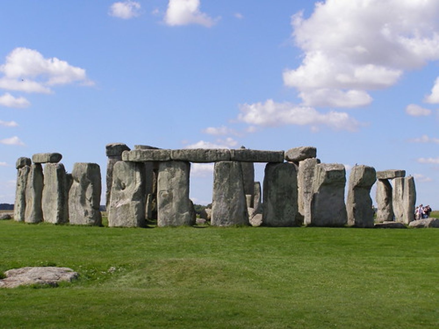 <p>Location: Wiltshire, England</p><p>Medium: Architecture (stone construction)</p><p>Structure: Tall rectangular stones in circle, some with horizontal stones on top</p><p>Function: Burial site since beginning, aligned with summer and winter solstices</p><p>Mystery: Exact purpose unknown</p><p>Study Tip: Remember the astronomical alignment - this shows sophisticated understanding of celestial movements</p><p>Stonehenge was made using post and lintel construction</p>
