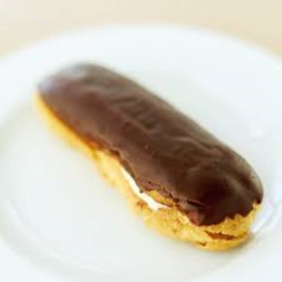 <p>an eclair</p>