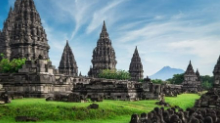 <ul><li><p>Hindu temple</p></li><li><p>Indonesia</p></li></ul><p></p>