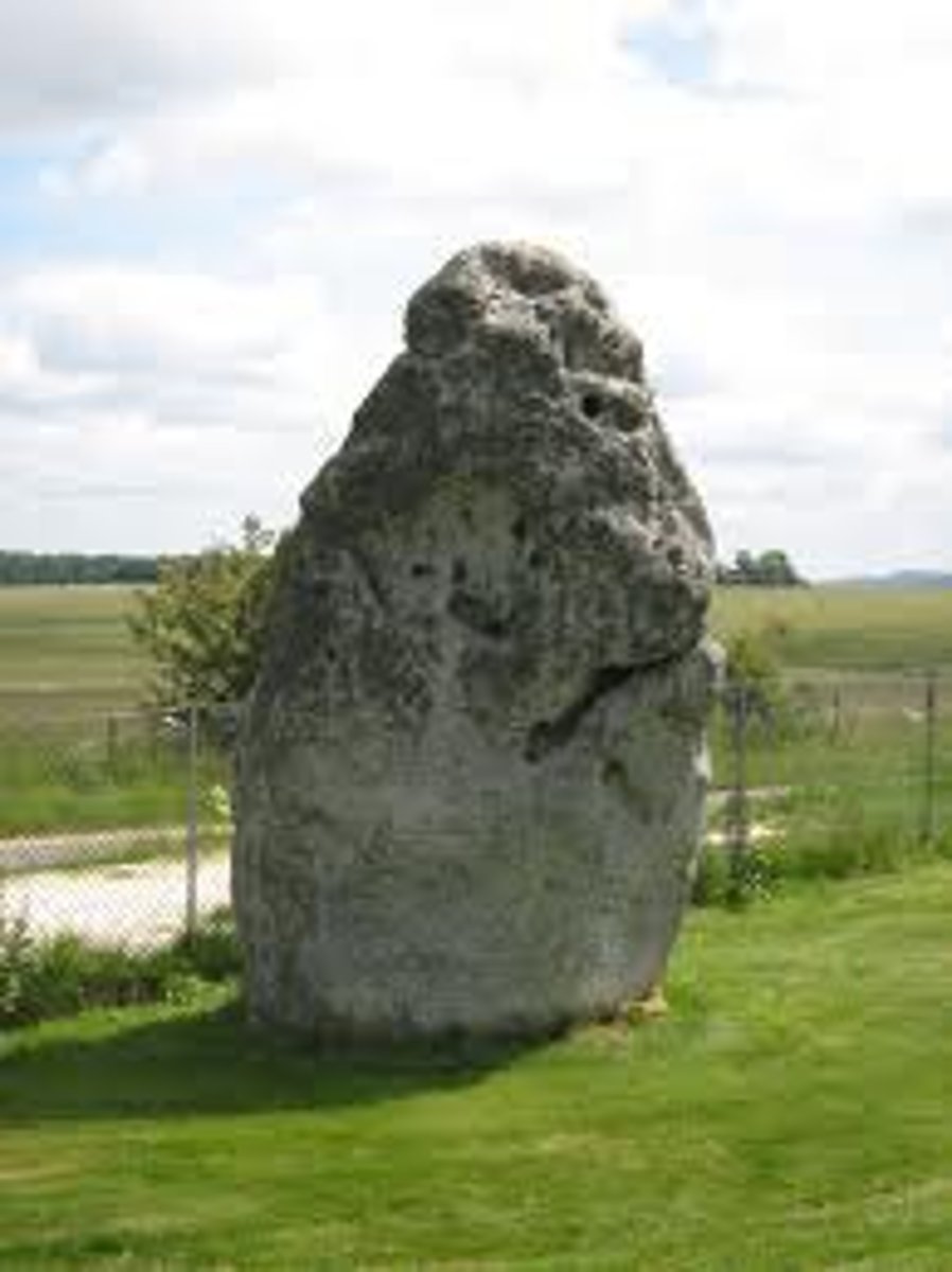 <p>The monolith set outside the stone circle of Stonehenge along an axis which marked the rising of the sun on June 21st the mid-summer solstice.</p>