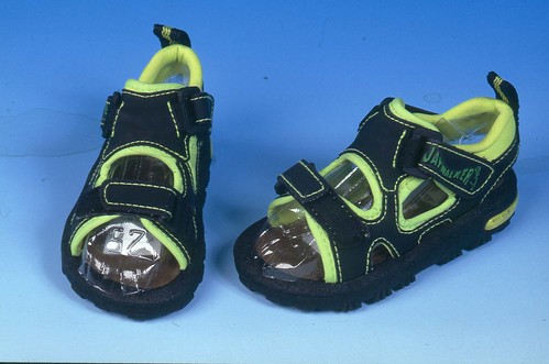 <p>sandals</p>