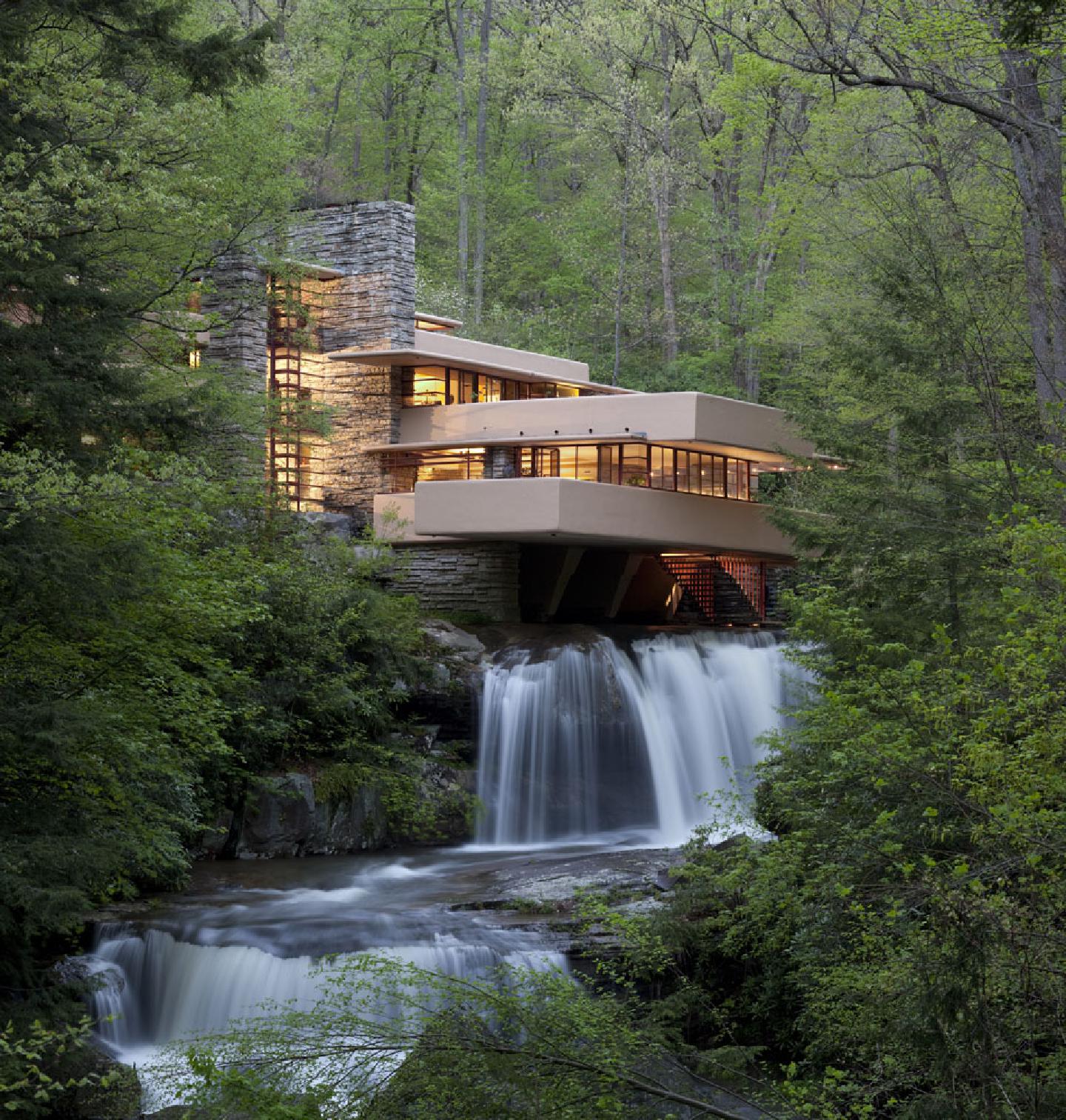 <p>Fallingwater (Kaufmann house)</p>