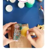 <p>изготовление поделок</p>
