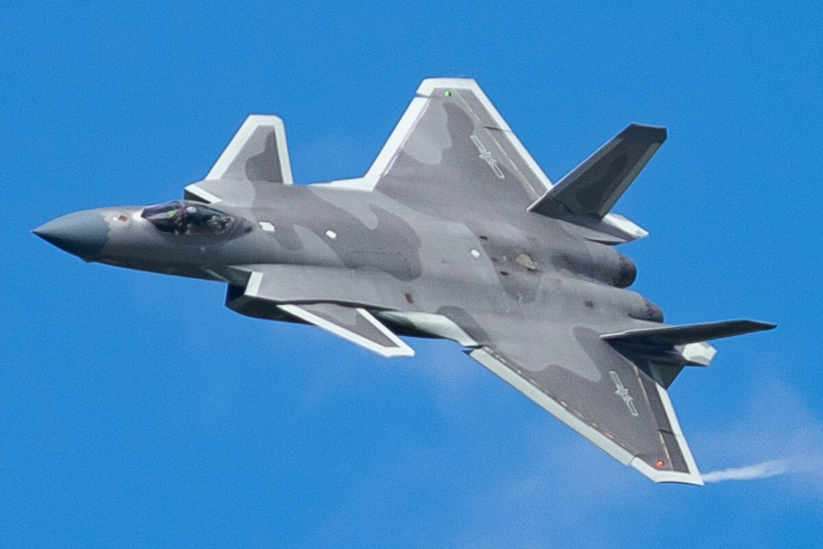 <p>Chengdu J-20 Mighty Dragon</p>