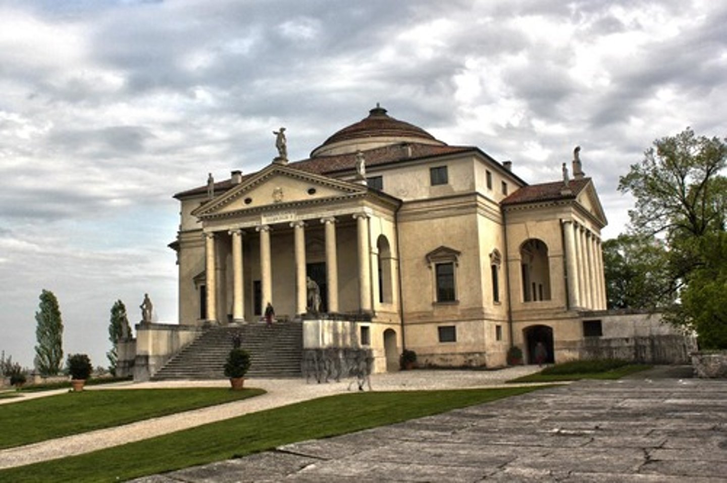 <p>c. 1500; Vincenza, Italy; Palladio</p>