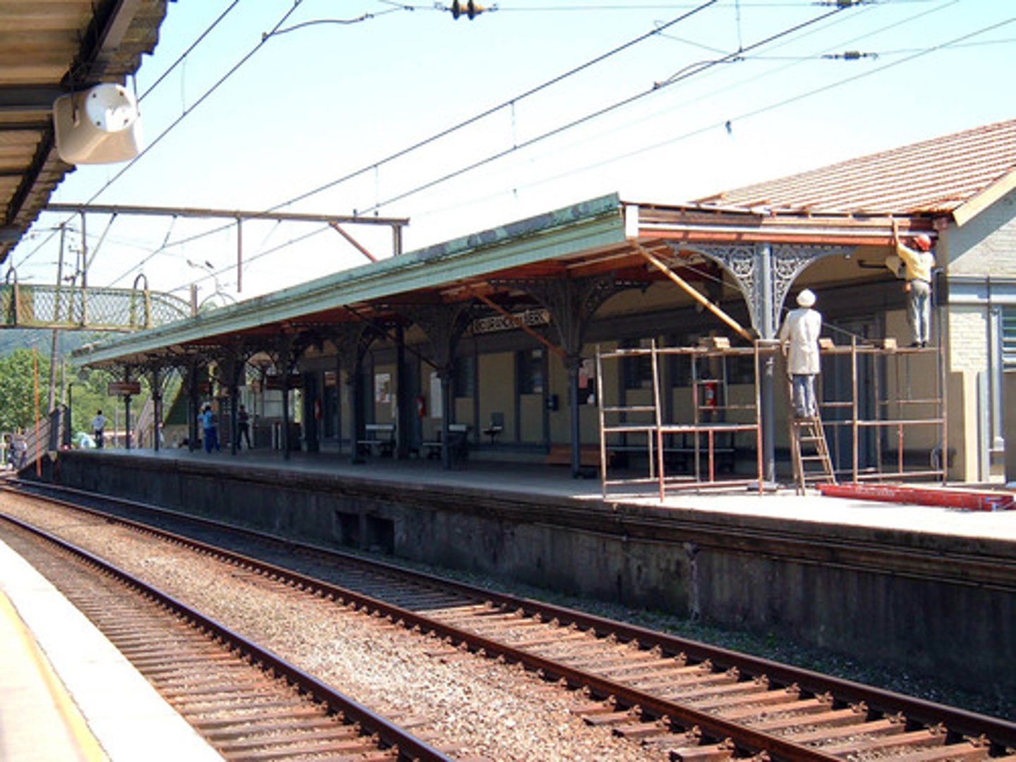 <p>train station</p>
