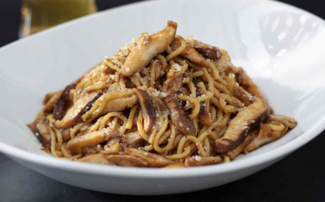 <p>Shiitake garlic noodles 4</p>