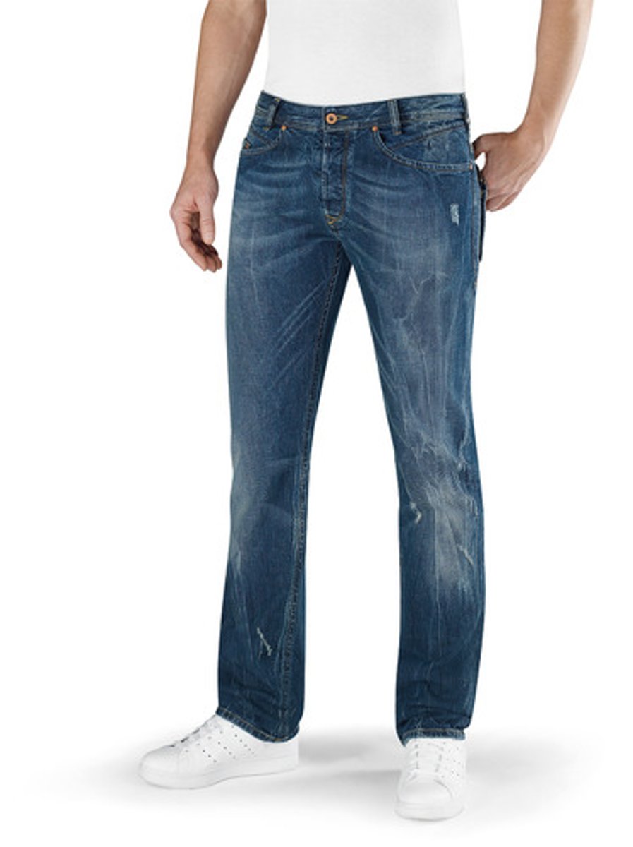 <p>pants (multiple pairs of pants)</p>