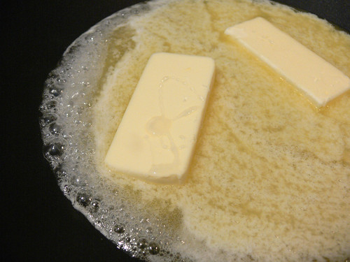 Glycerol backbone with 3 fatty acids