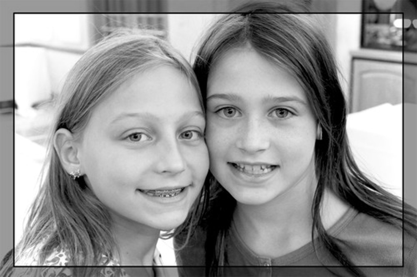 <p>la hermana</p>