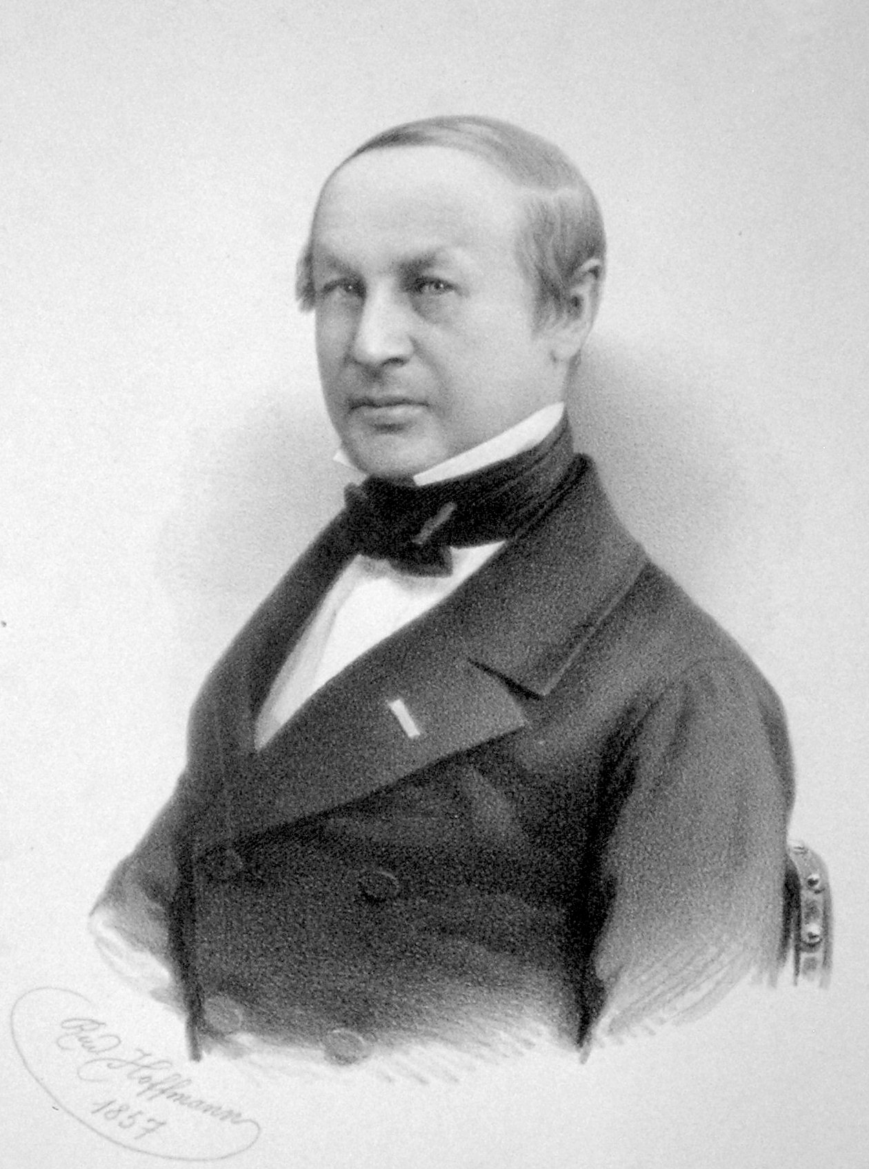 <p><span>German physicist and physiologist who extended cell theory to include animal cells</span></p>
