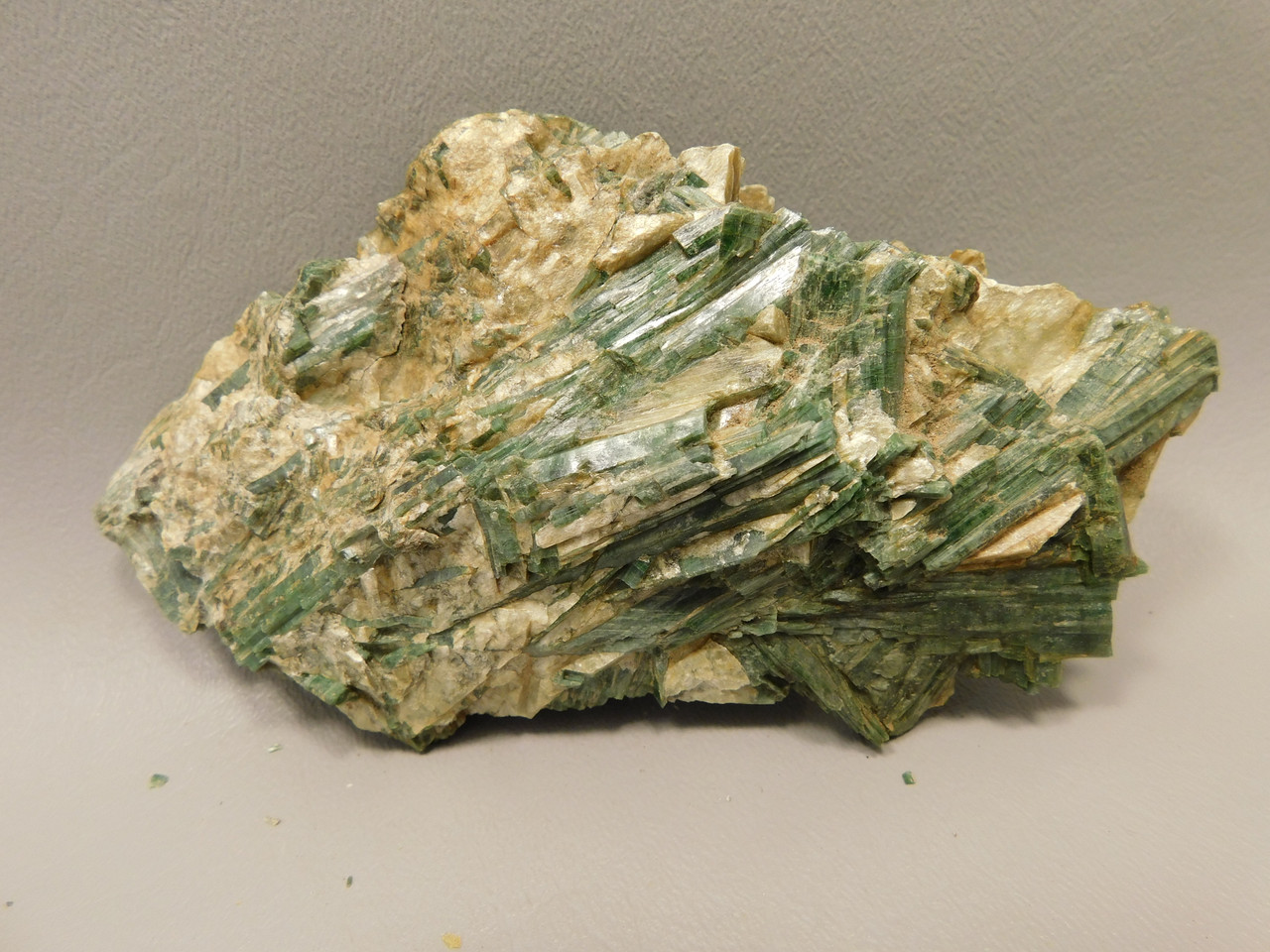 <p>What mineral is this?</p>