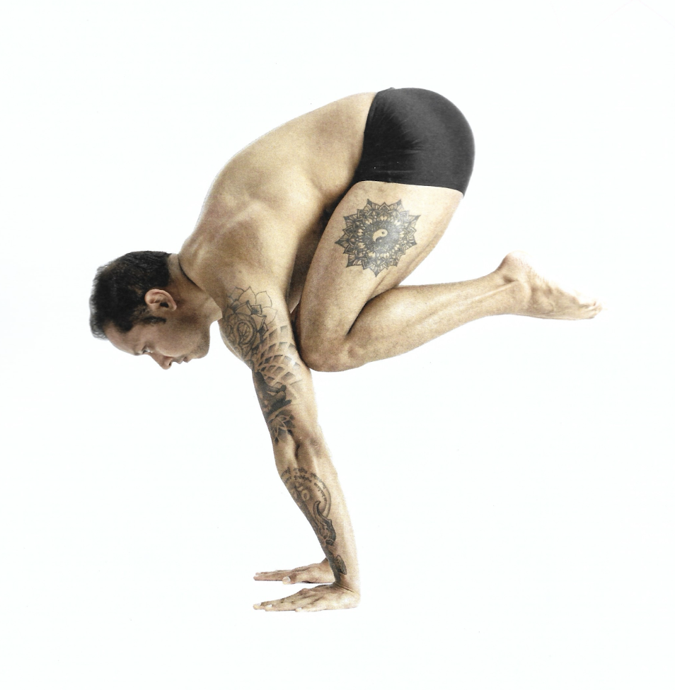 <p>Bakasana</p>