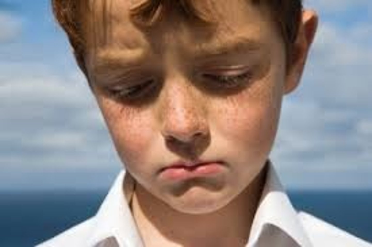 <p>разочаровывать, подводить</p>