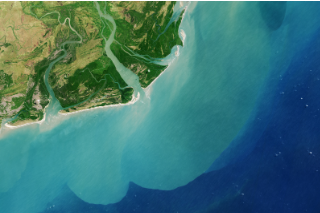 <p>What is this river feature known as?</p><p></p>