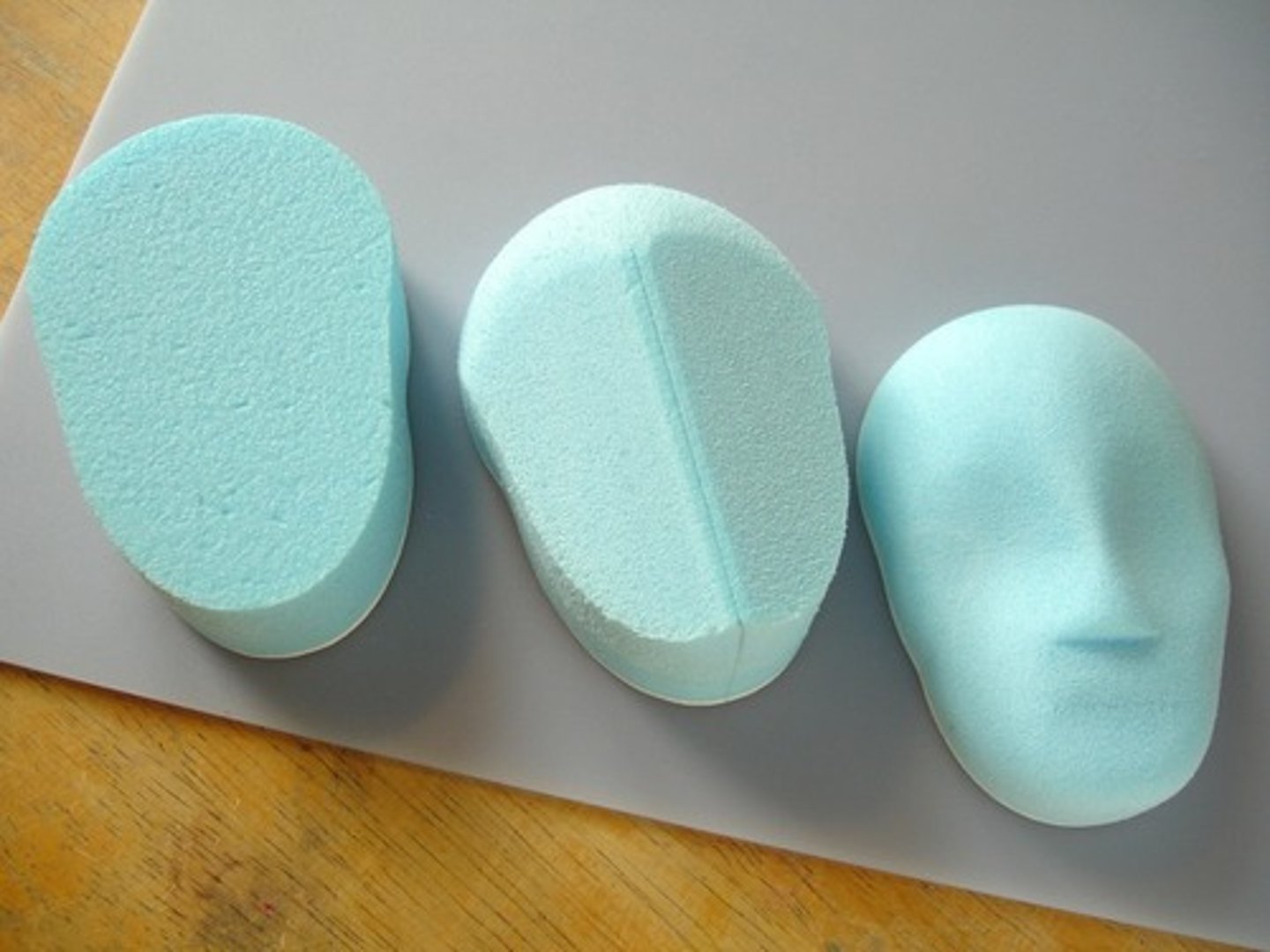<p>Dense, closed cell foam, commonly blue in colour. Can be cut, shaped and sanded with standard workshop tools.</p><p>Products modelling, former for moulding and laminating</p>
