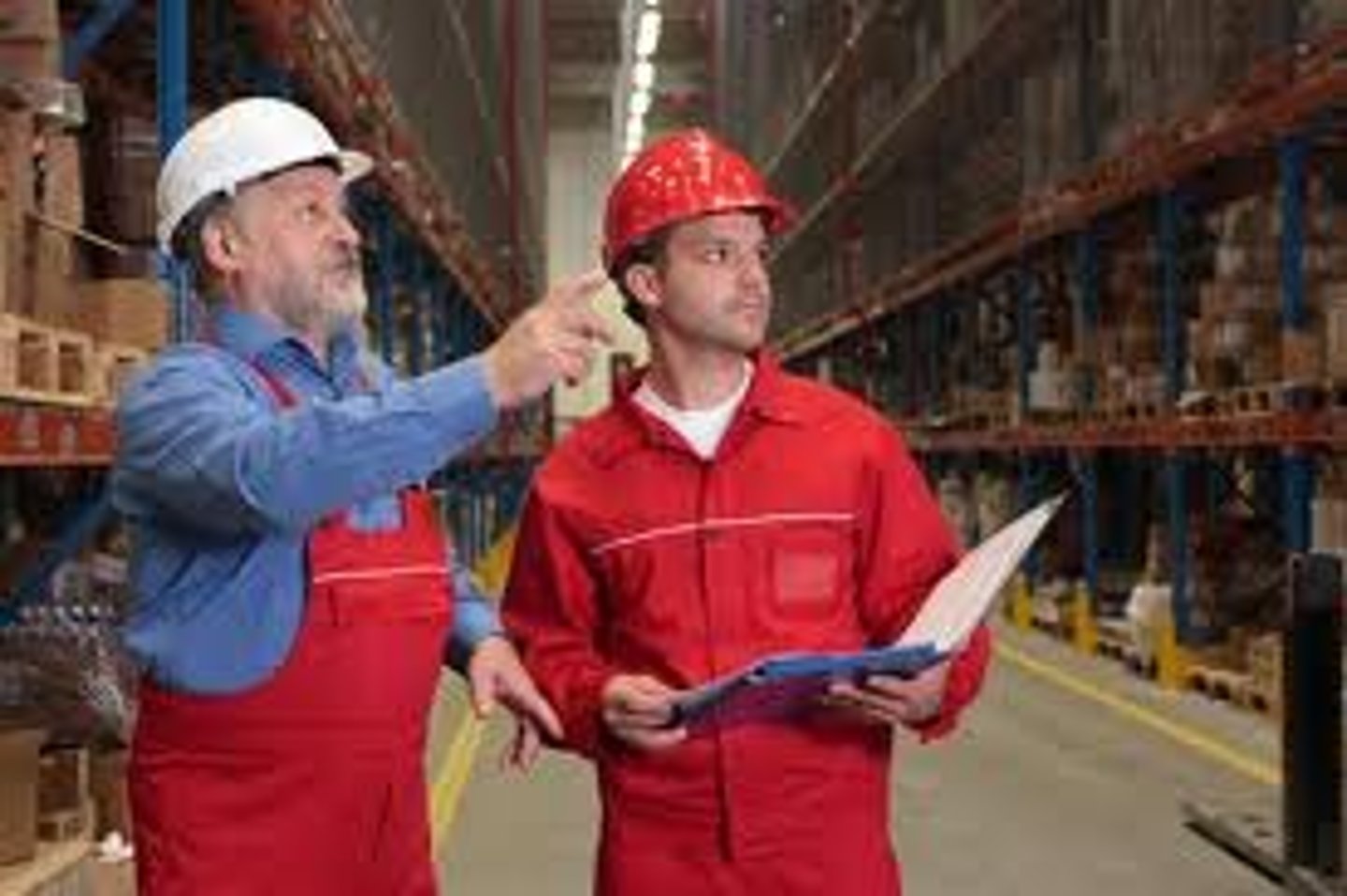 <p>người giám sát</p>